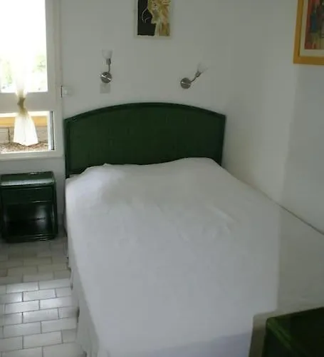 520, Port Nature 5, Village Naturiste * Agde